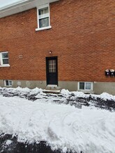 Building Photo - 1107 Aldea Av