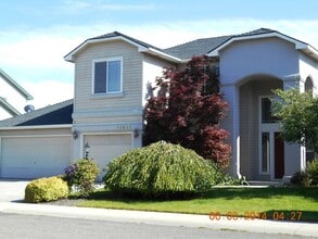 Building Photo - 13951 W Battenberg Ct