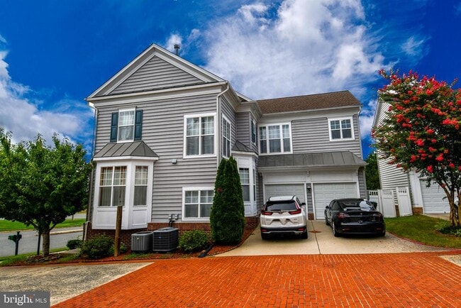Foto del edificio - 10001 Orland Stone Dr