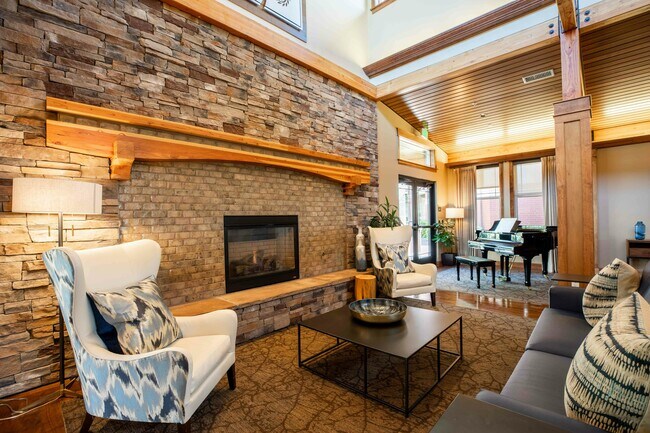 Casa club - Everleigh Central Park 55+ Active Adult Apartments