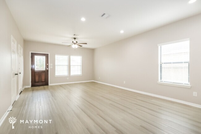 Building Photo - 23011 Black Mountain Ash Ct