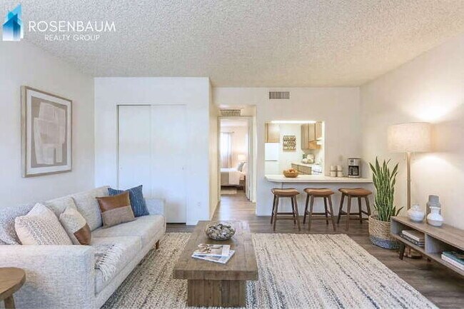 Foto del edificio - 9230 N 6th St