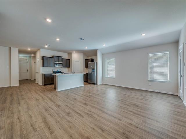 Foto del edificio - 3925 Limestone Blf Dr