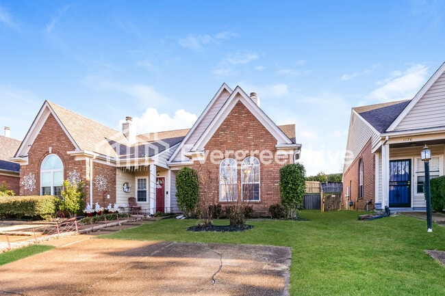 Foto del edificio - 1180 Brady Hollow Ln