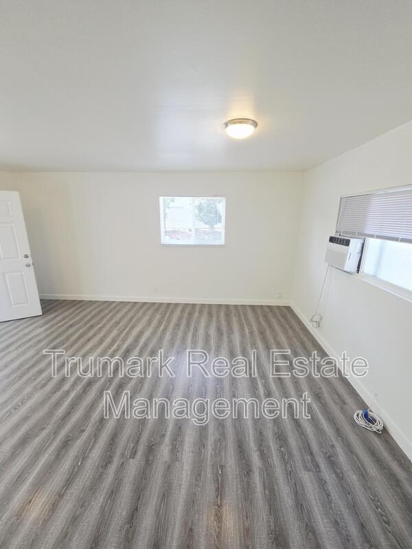 Foto del edificio - 1020 S Gerhart Ave