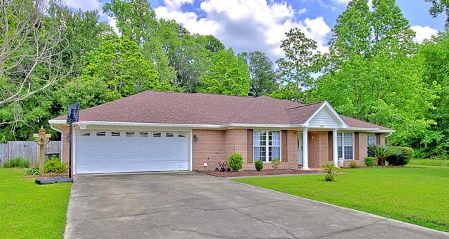 Building Photo - 321 Wexford Dr