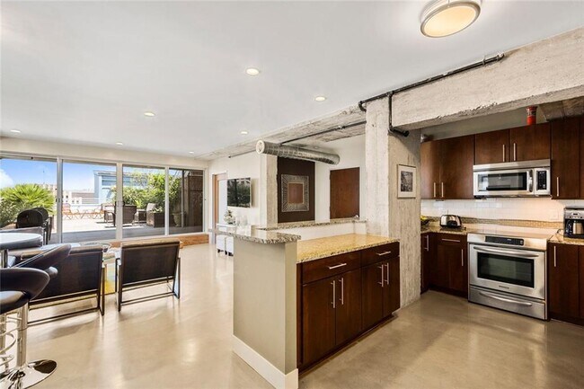 Foto del edificio - 800 Brazos St