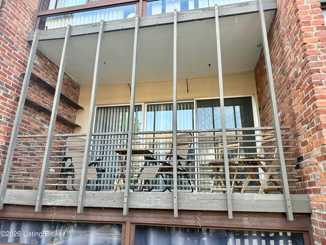 Foto del edificio - 1040 Cherokee Rd