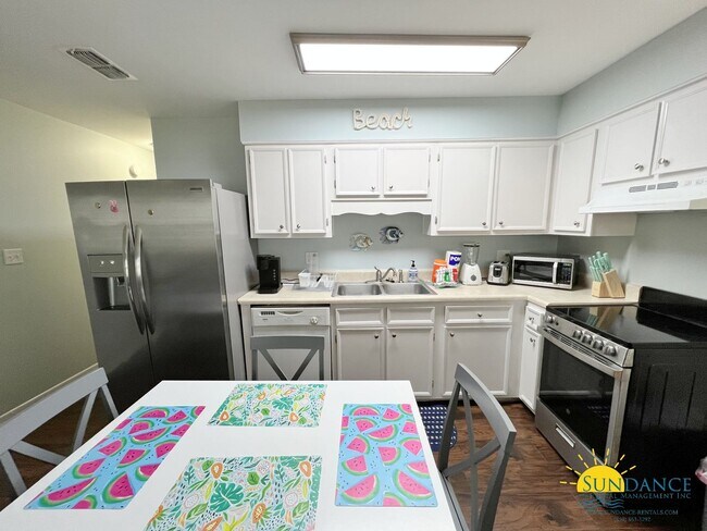 Foto del edificio - Furnished 1 bedroom on Okaloosa Island!