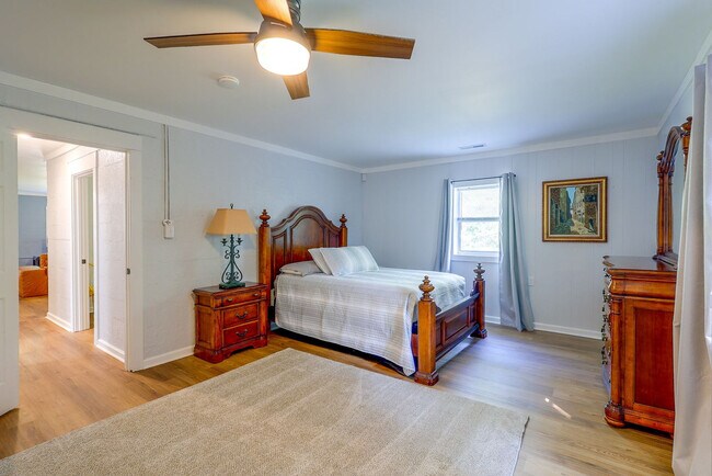 Foto del edificio - 369 Tanglewood Acres Dr