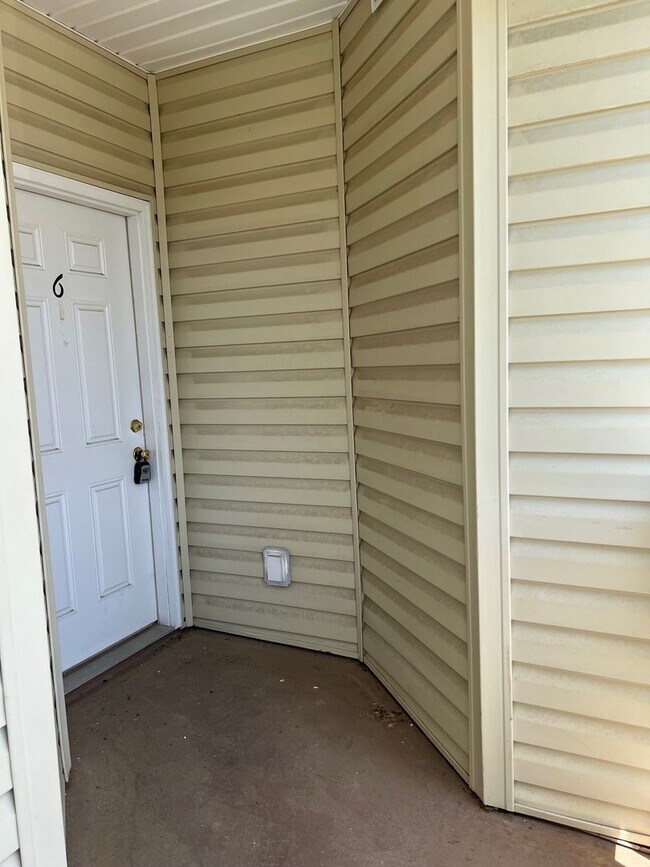 Building Photo - 3 Bed / 2 Bath Condo for Rent at Preserve at St. James