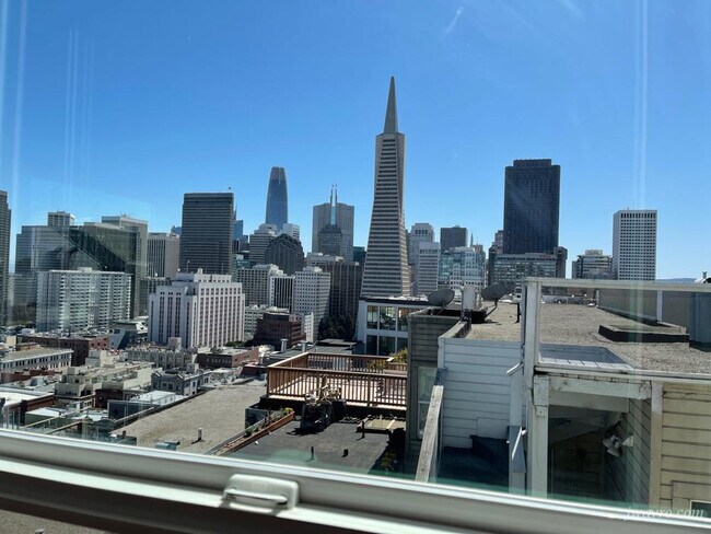 Foto del edificio - 446 Vallejo St.