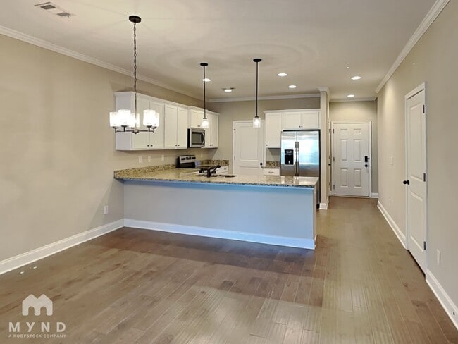 Building Photo - 3735 Shades Valley Ln