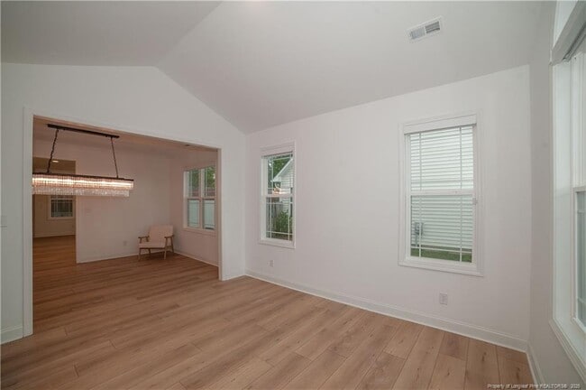 Building Photo - 212 Stafford Ave
