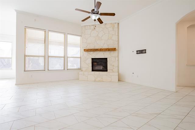 Foto del edificio - 9525 Corinth Ln