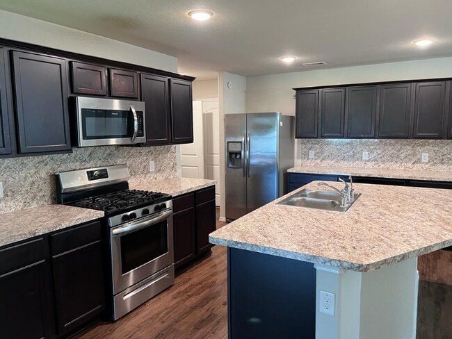 Building Photo - 5531 Peralta Mills Way