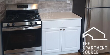 Building Photo - 918 Green Bay Rd