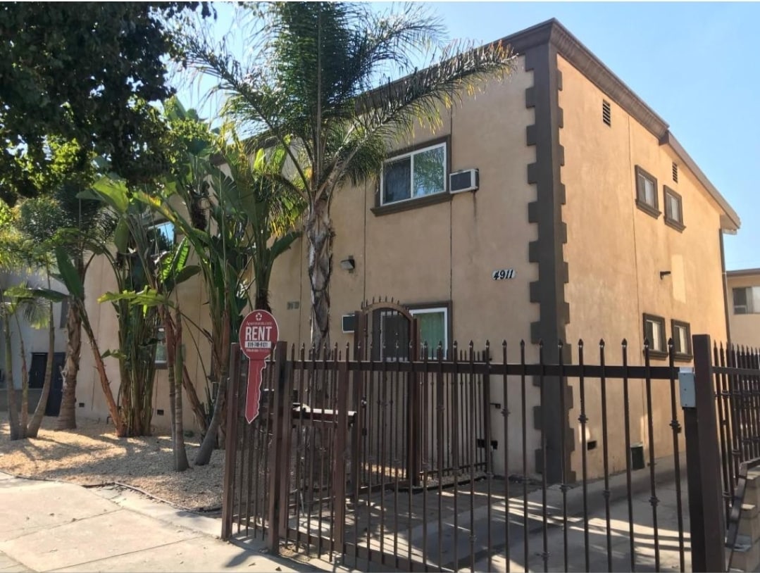 4911 Laurel Canyon Blvd Unit 8, Los Angeles, CA 91607 Apartment for