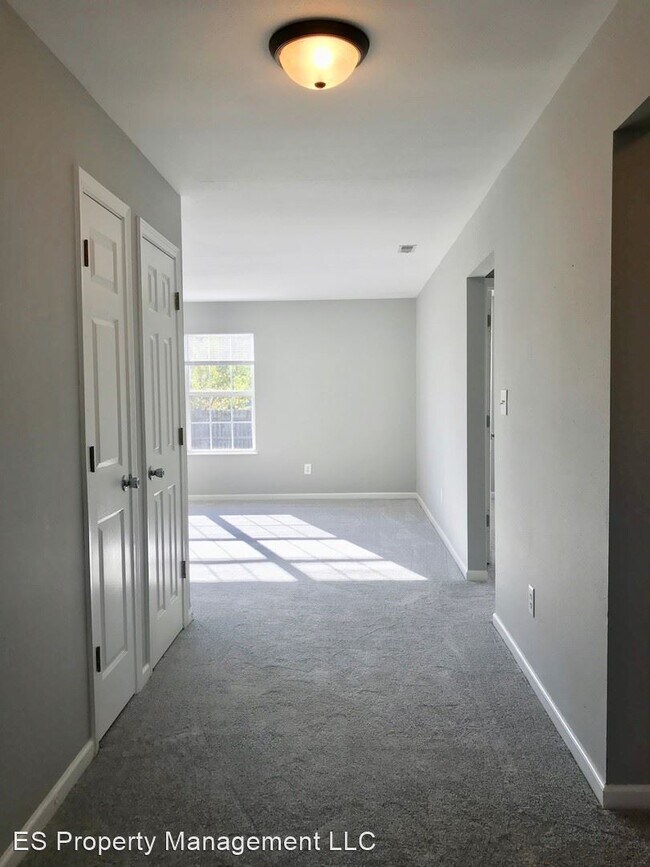 Foto del edificio - 3 br, 2 bath House - 2340 Rostock Ct.