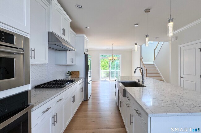Foto del edificio - 25 Brentwood Cir