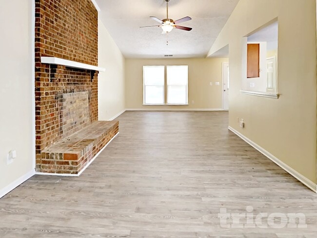 Building Photo - 7317 Bluff Wood Cove