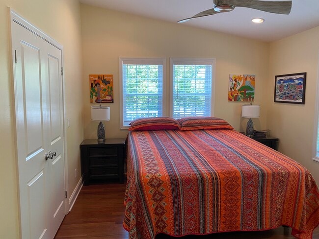 Primary Bedroom with on suite laundry - 3420 Purdue St