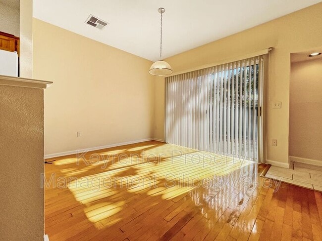 Photo - 603 Morning Star Dr House