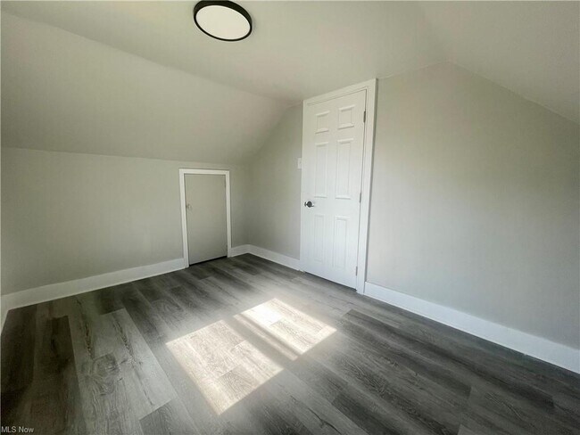 Building Photo - 4315 Forestwood Dr
