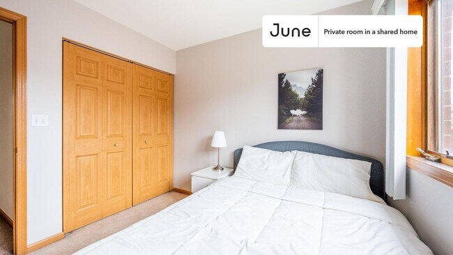 Foto del edificio - Room in Shared 4 bed/2.5 bath home in Chinatown