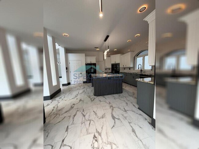 Foto del edificio - 8131 Vineland Oaks Blvd