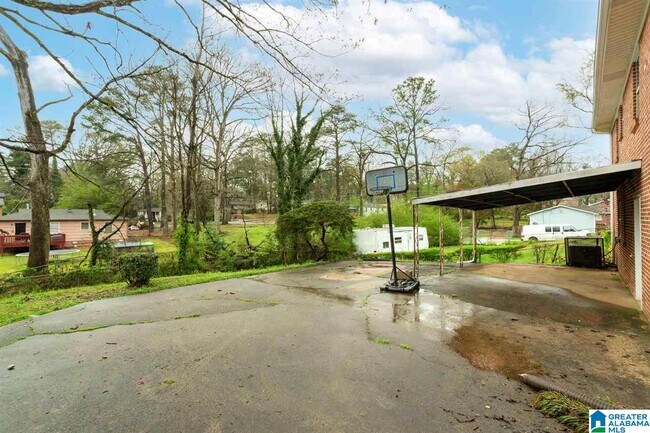 Foto del edificio - 1136 Birchwood St