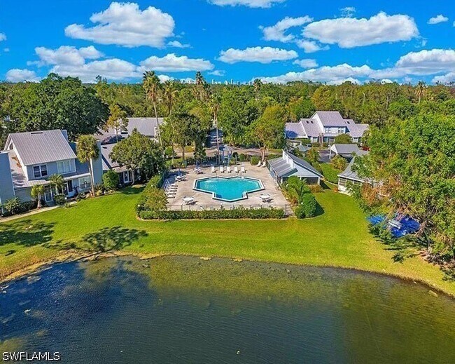 Foto del edificio - 3355 Timberwood Cir