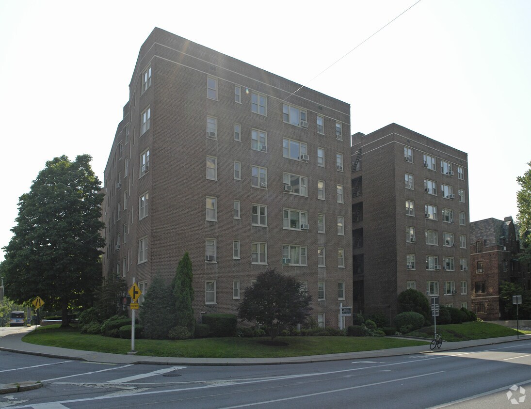Primary Photo - Weskora Owners' Corporation