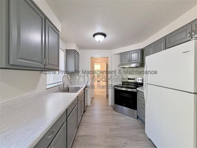 Foto del edificio - 13556 Jason Lee Dr