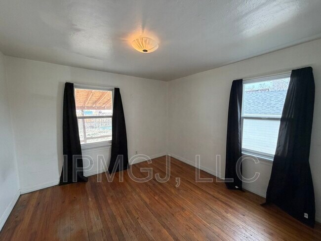 Foto del edificio - 621 N 2nd St