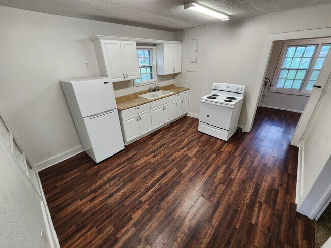 Foto del edificio - 426 W 5th