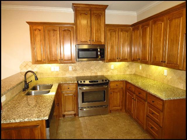 Foto del edificio - 1005 Puritan Dr