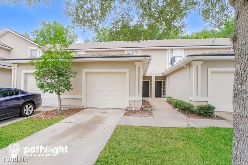 Foto principal - 2 br, 2 bath House - 4806 Playpen Drive UNIT