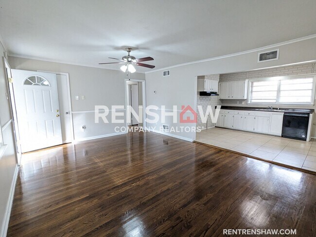 Foto del edificio - Classic 3/1.5 Oakhaven Home Now Available ...