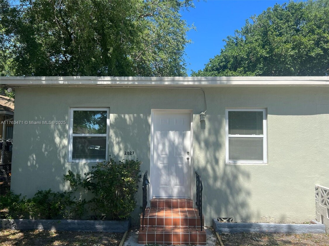 Foto principal - 2027 NW 91st St