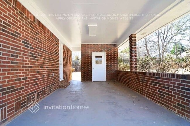 Building Photo - 405 Jefferson Ave