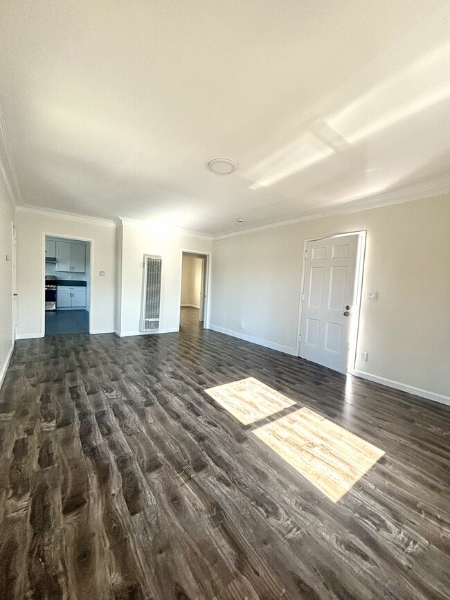 Photo - 936 Westmoreland Ave Townhome