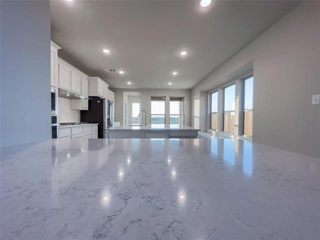 Building Photo - 2321 Green River Rd