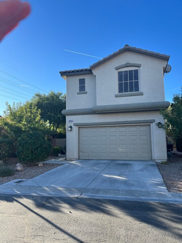 10631 Dawns Mist Ave, Las Vegas, NV 89129 House Rental in Las Vegas