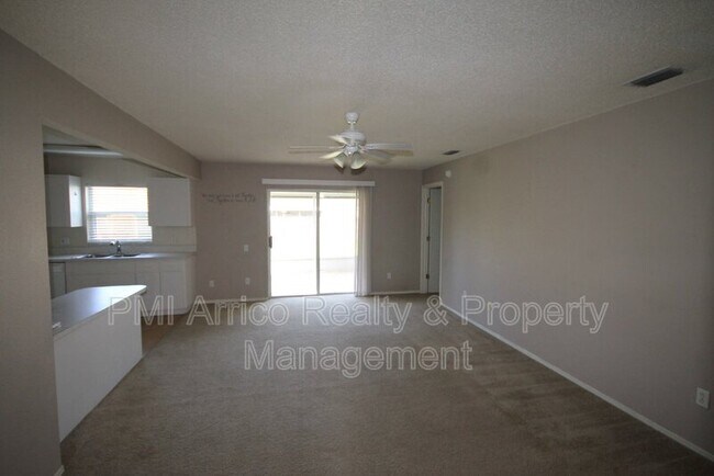 Foto del edificio - 12415 Dawn Vista Dr