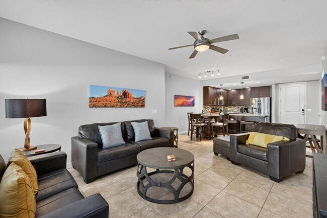 Foto del edificio - 5350 E Deer Valley Dr