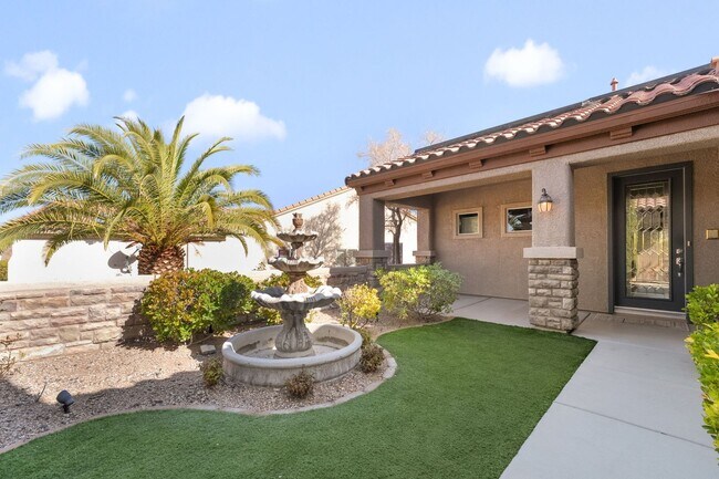 Foto del edificio - Spacious Home with Open Layout and Inviting Outdoor Space!