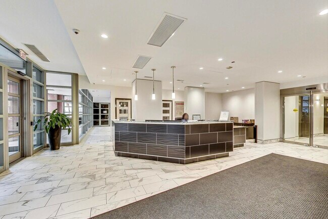 Foto del edificio - 474 N Lake Shore Dr