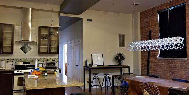 Spacious Interiors - 9 E 18th St