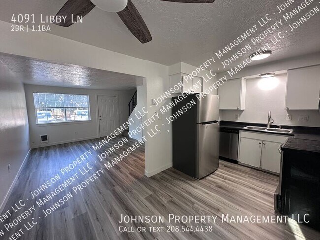 Foto del edificio - 4091 Libby Ln